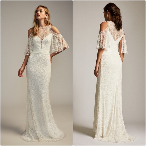 Tadashi Shoji Dresses & Skirts - Tadashi Shoji LUZ GOWN